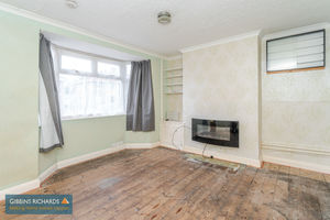 Living Room- click for photo gallery